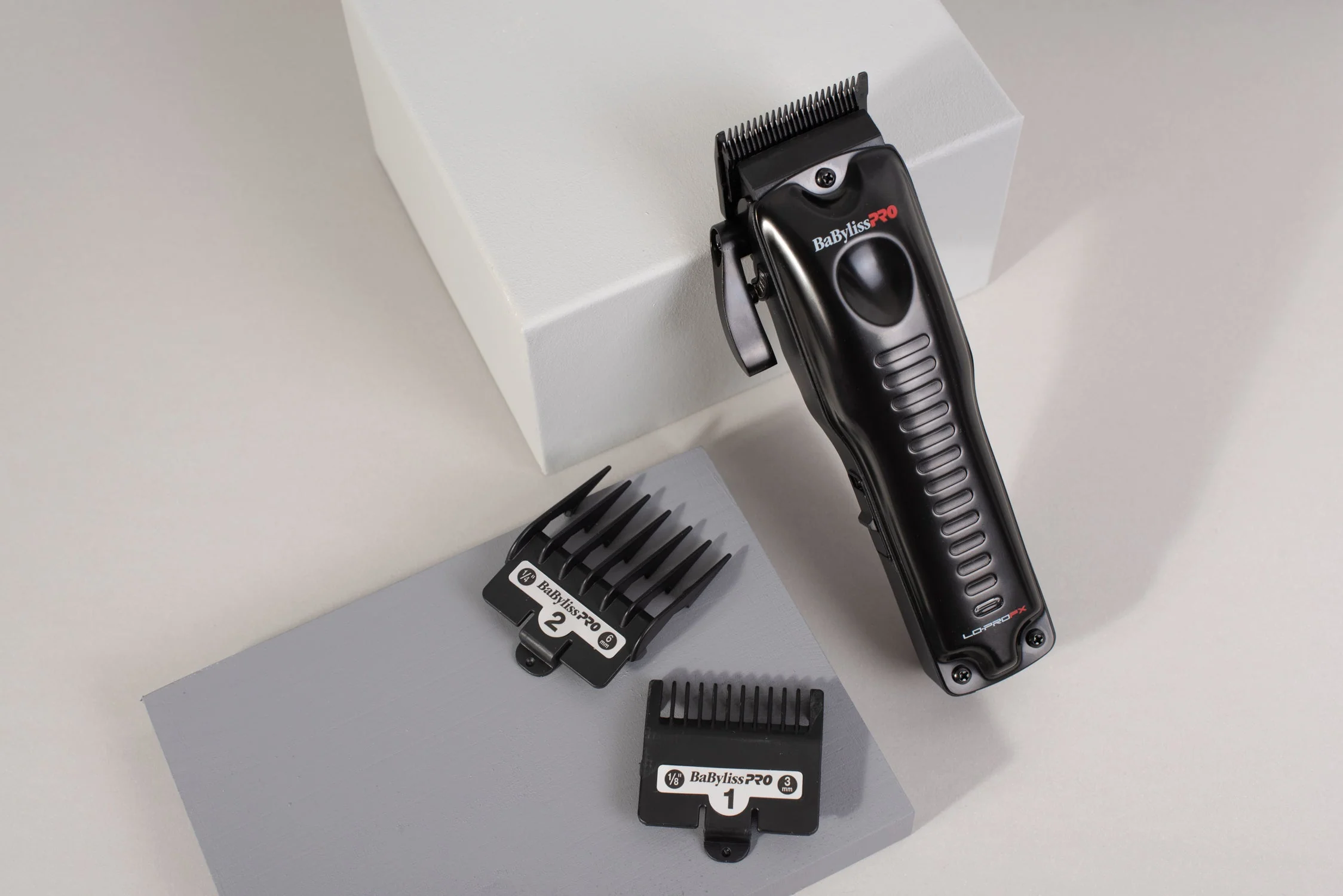 BaBylissPRO Lo-ProFX  Clipper - Black Cord/Cordless - Image 3