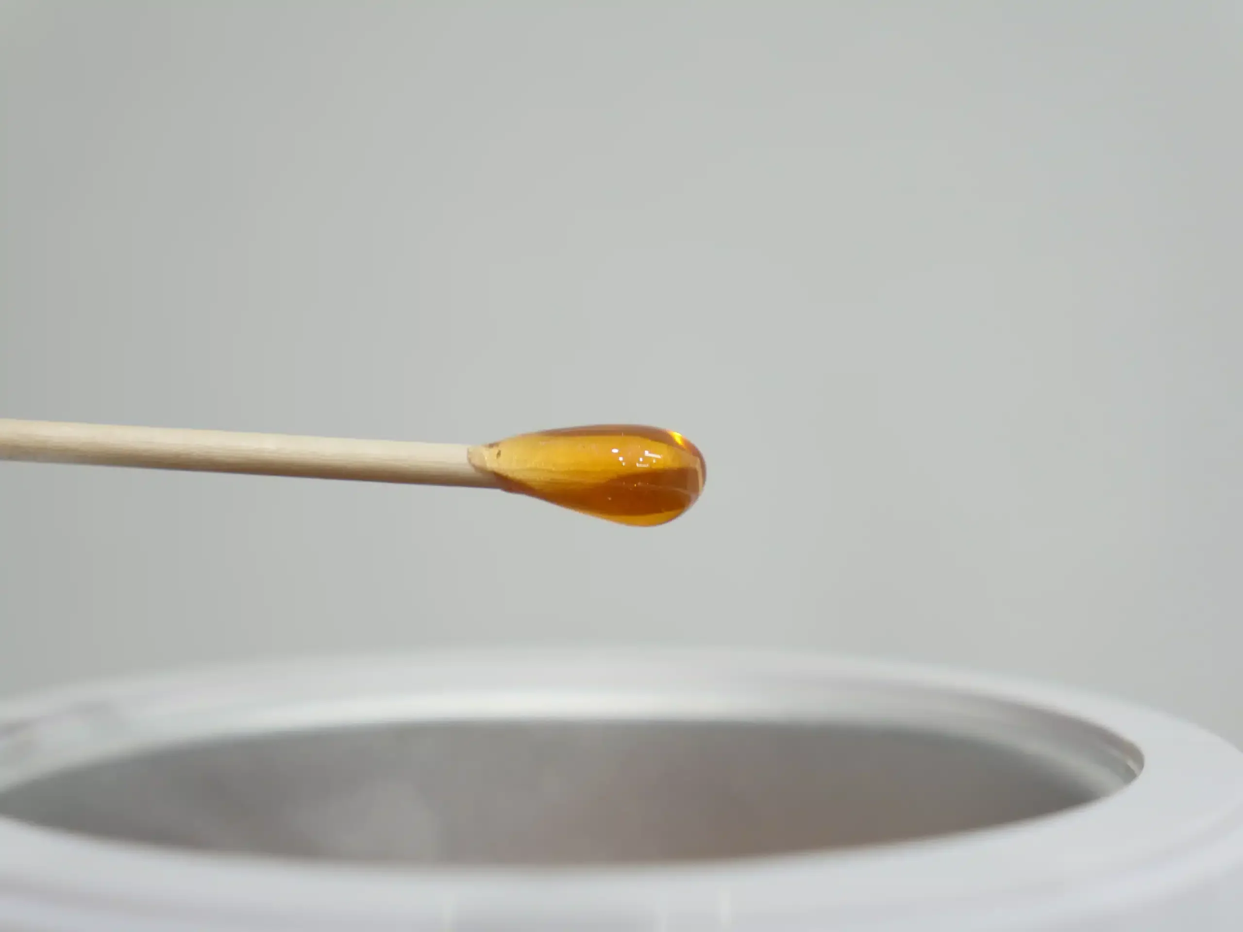 Caronlab Browvado Gel Wax Beads 500g - Image 3