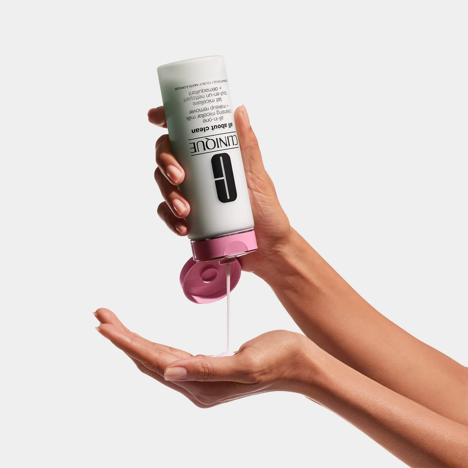 Clinique All in One Cleansing Micellar Milk for Oily/Combination Skin 200ml - Image 3