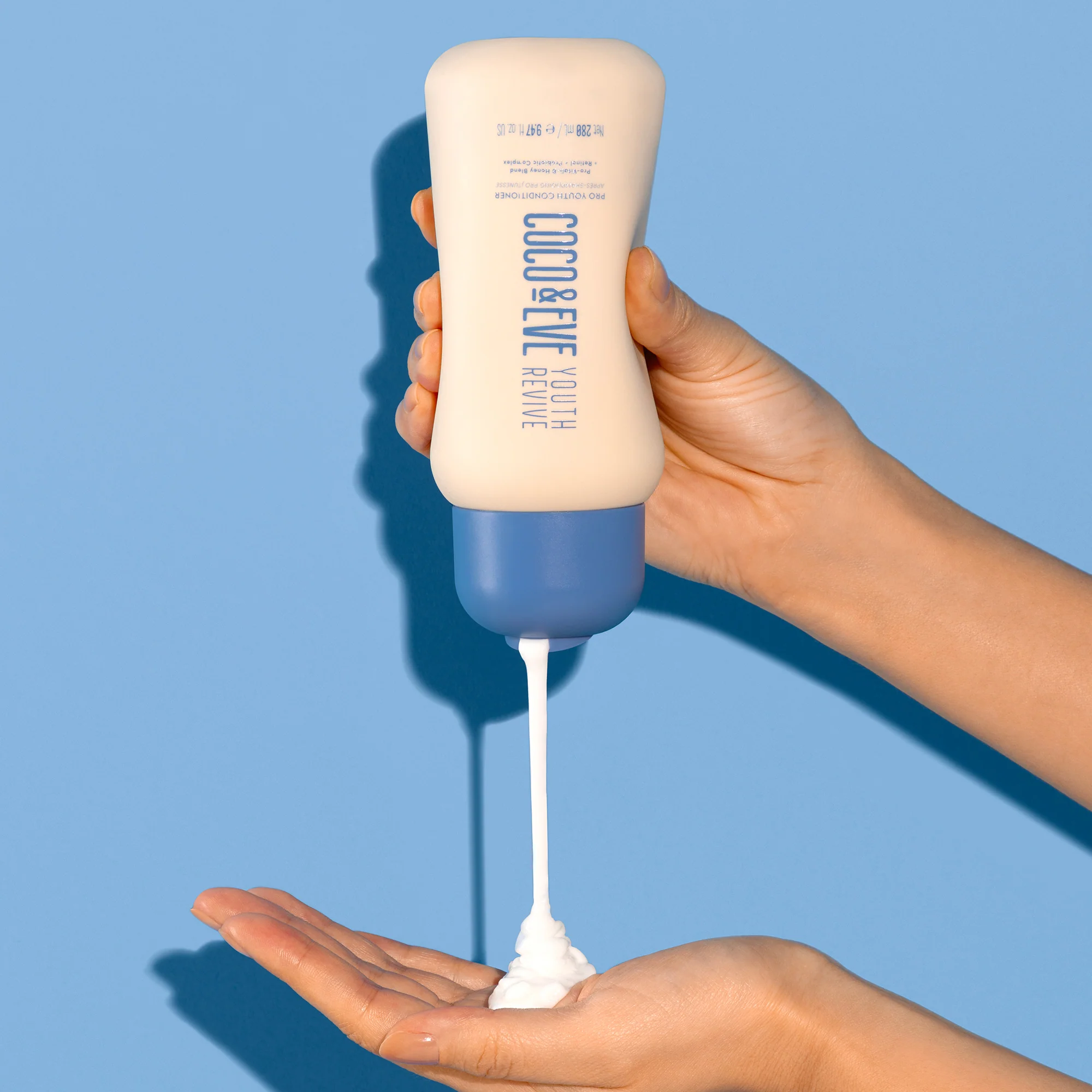 Coco & Eve Youth Revive Pro Youth Conditioner 280ml - Image 2