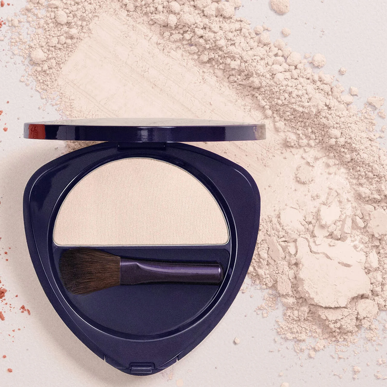Dr. Hauschka Illuminating Highlighter 5g - Image 2