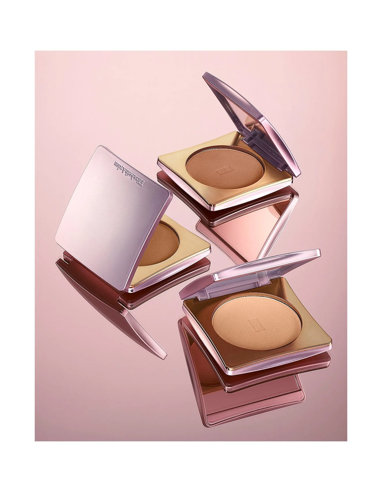 Elizabeth Arden Flawless Finish Skincaring Pressed Powder - Bronze 2g - Image 3