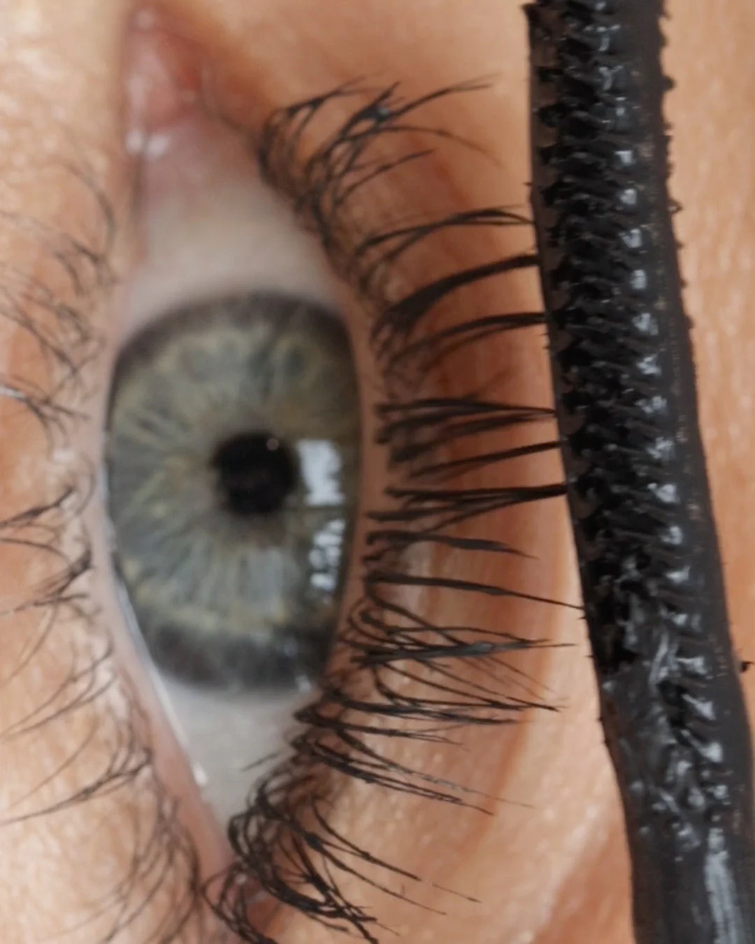 Eye of Horus Lash Lift Mascara Black 10ml - Image 7