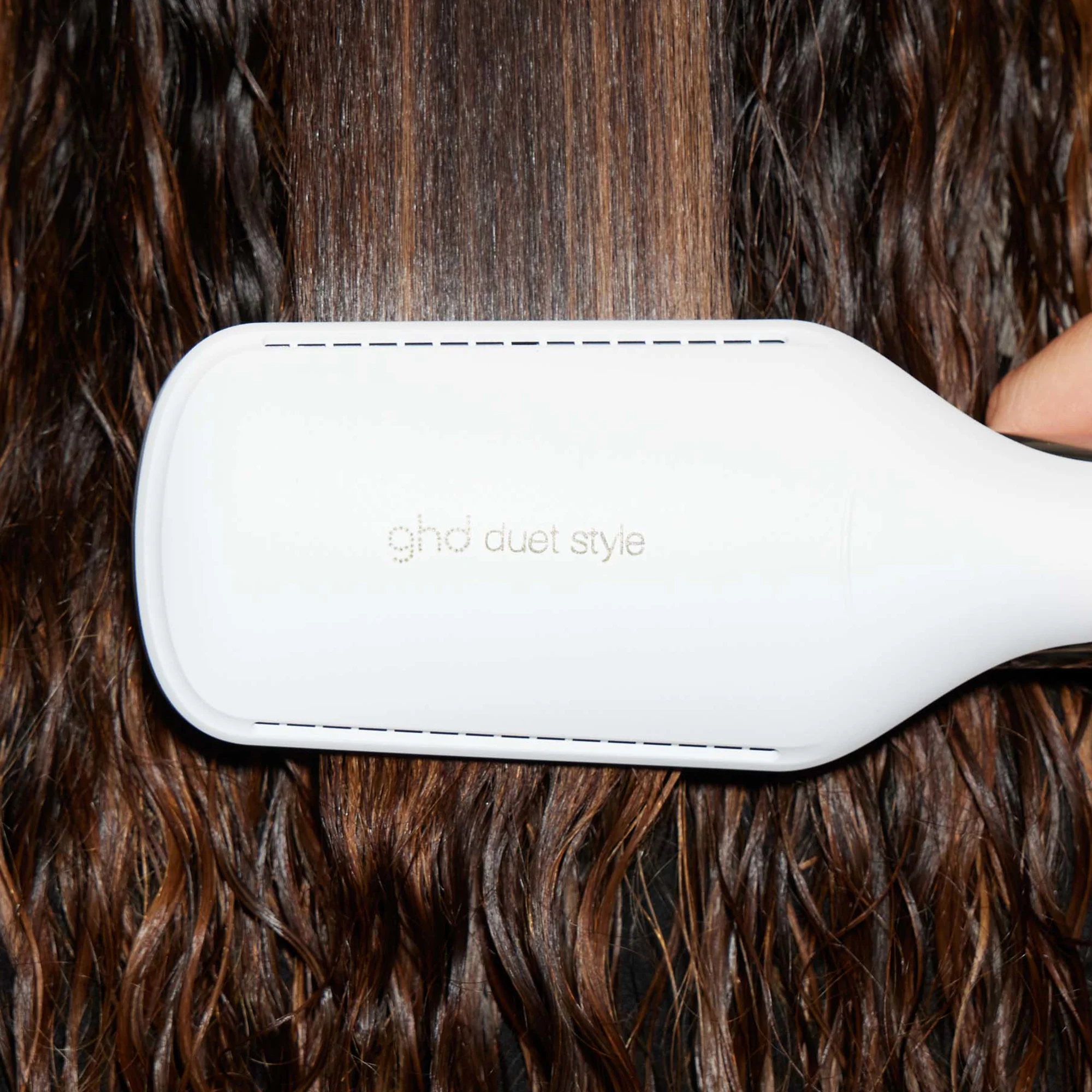ghd Duet Style 2-in-1 Hot Air Styler - White - Image 2