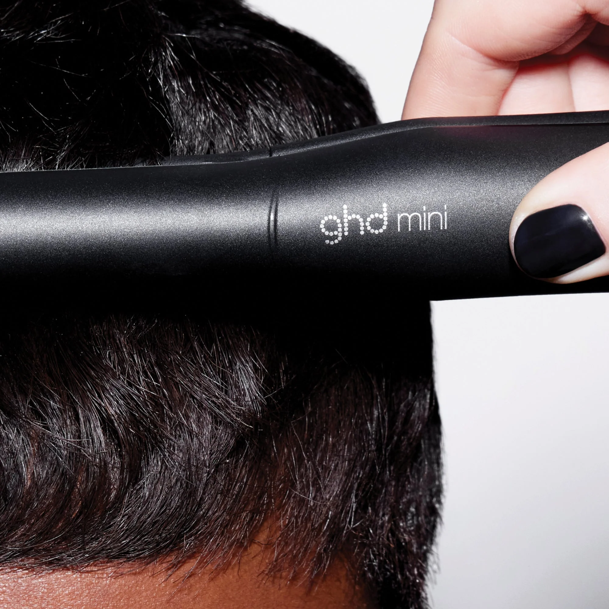 ghd Mini Slim-Plate Hair Straightener 15mm - Black - Image 5