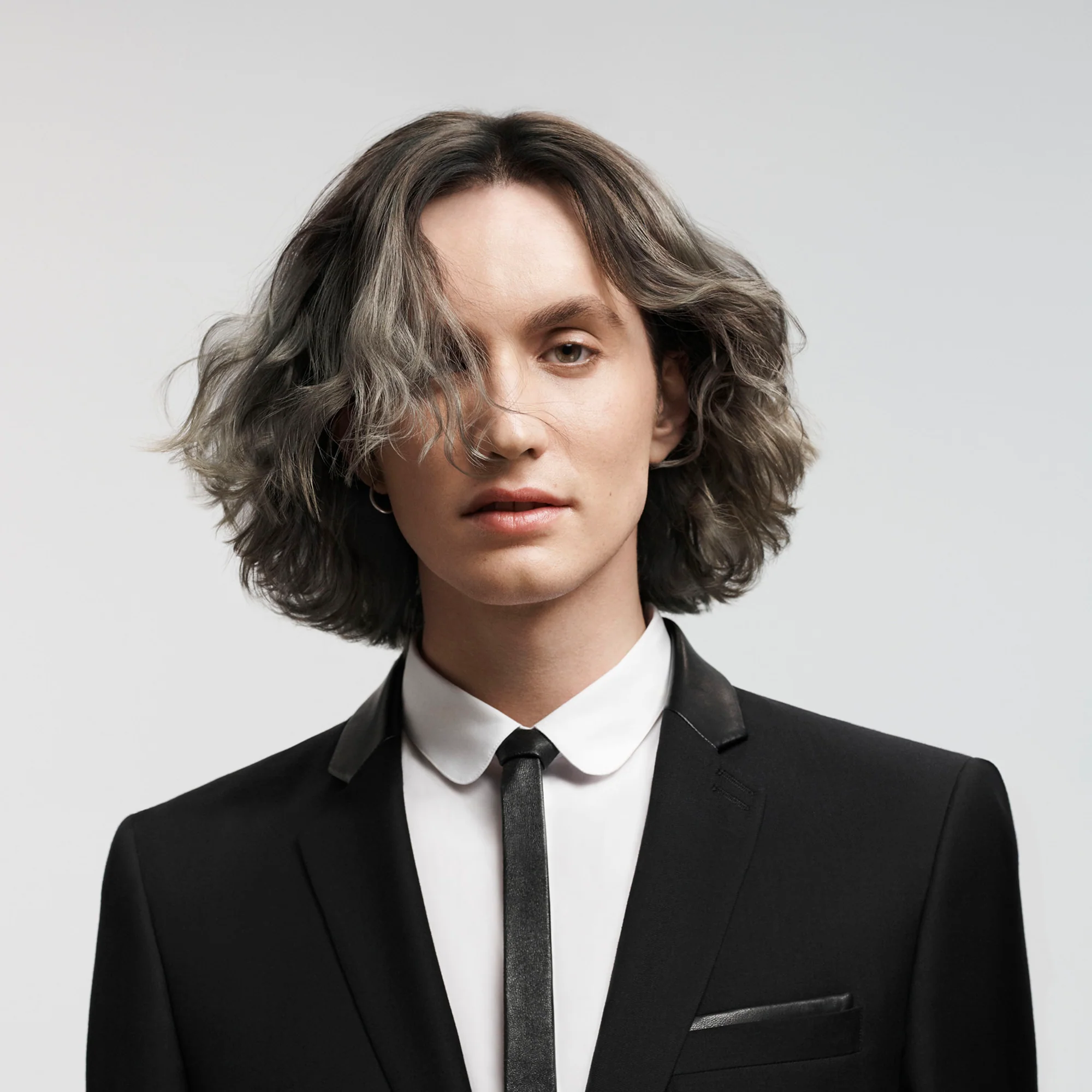 Goldwell Dualsenses Ultra Volume Dry Shampoo 250ml - Image 3
