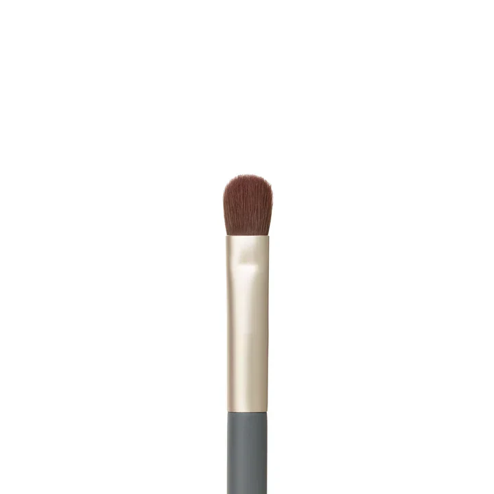 Jane Iredale Flat Eye Brush - Image 2