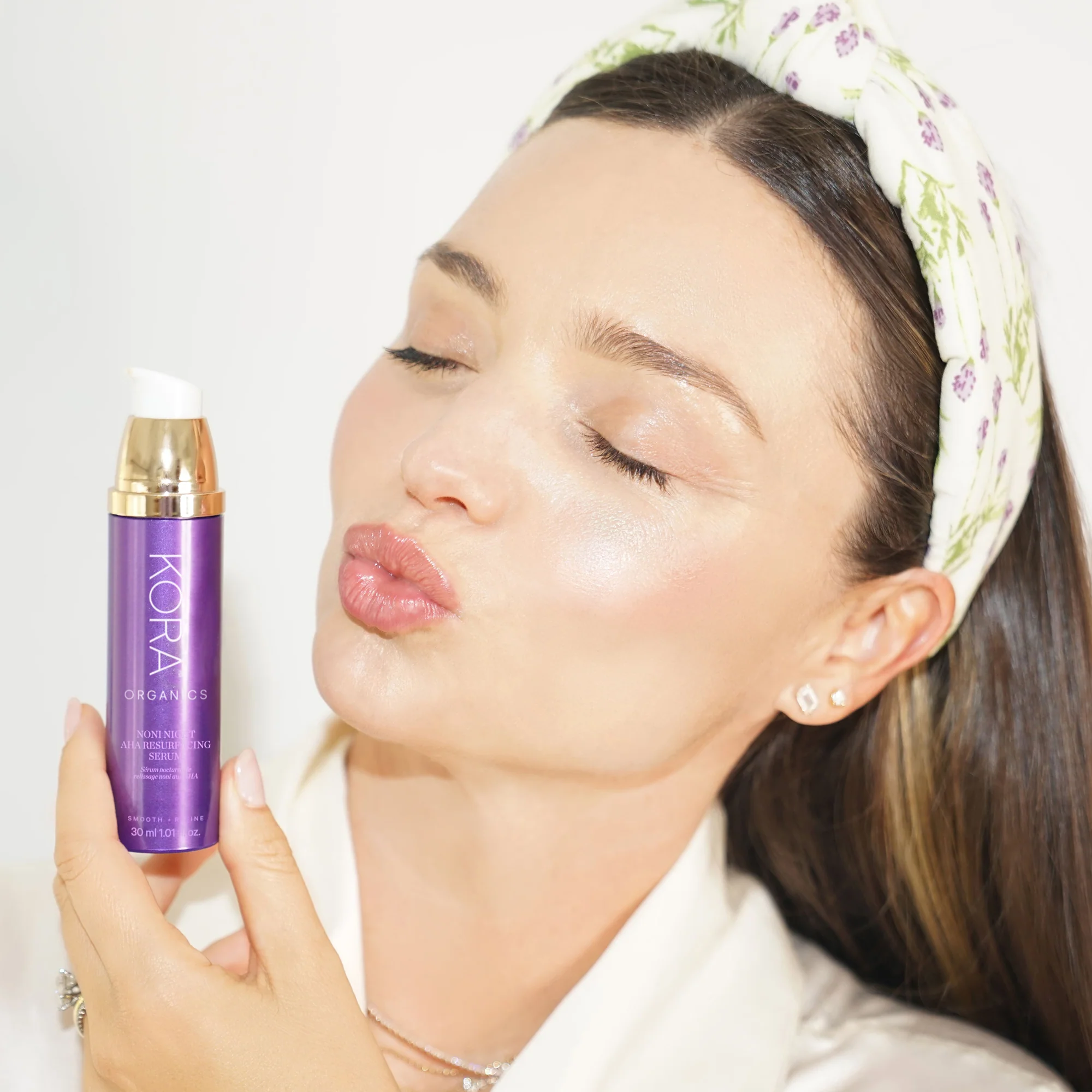 KORA Organics Noni Night AHA Resurfacing Serum 30ml - Image 7