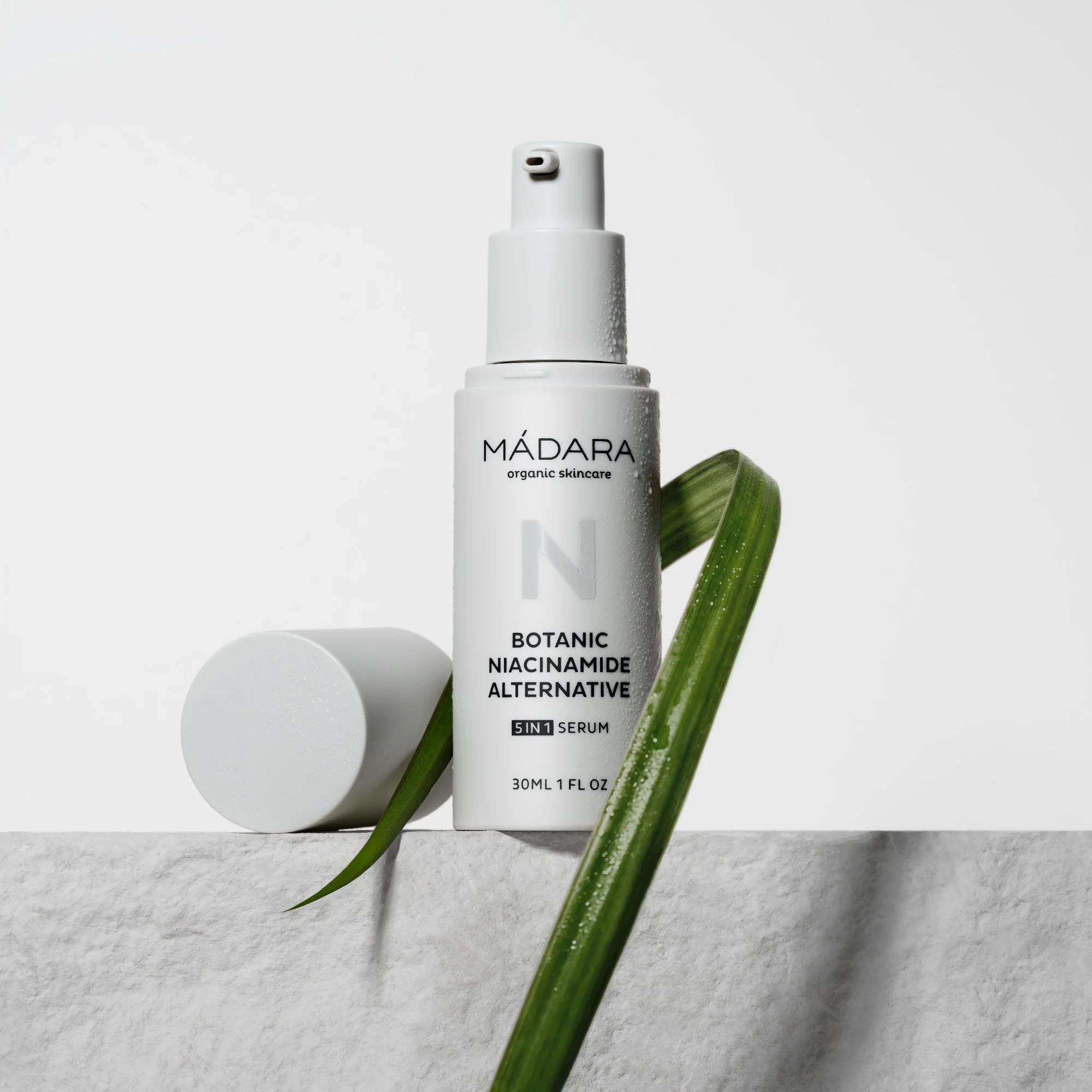 Madara Botanic Niacinamide Alternative 5 In 1 Serum 30ml - Image 7
