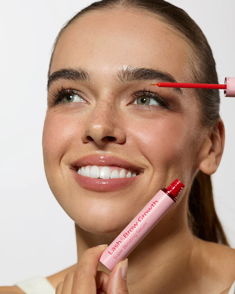 MCoBeauty Lash & Brow Growth Serum - Image 2