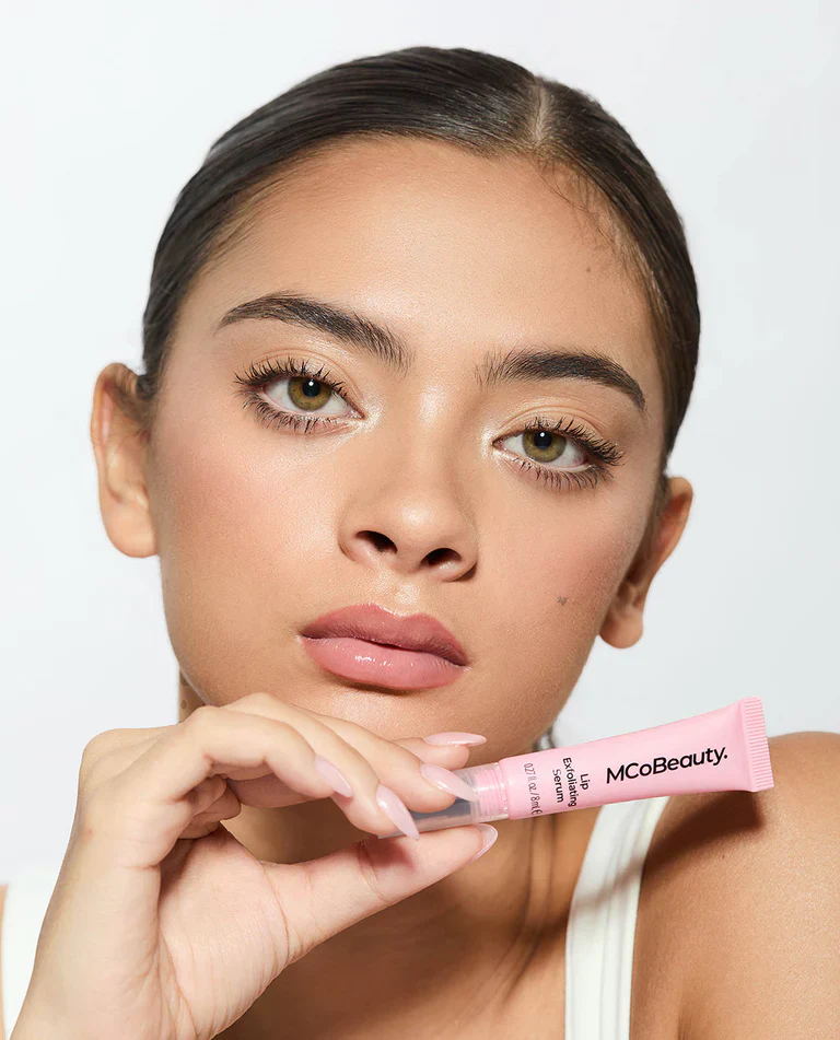 MCoBeauty Lip Exfoliating Serum 8ml - Image 4