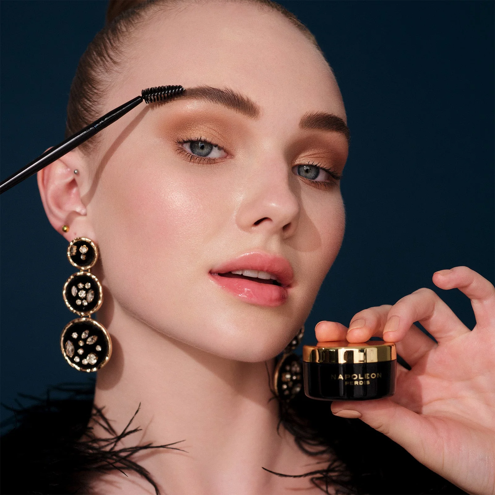 Napoleon Perdis Fixated Brow Styling Soap 25g - Image 3