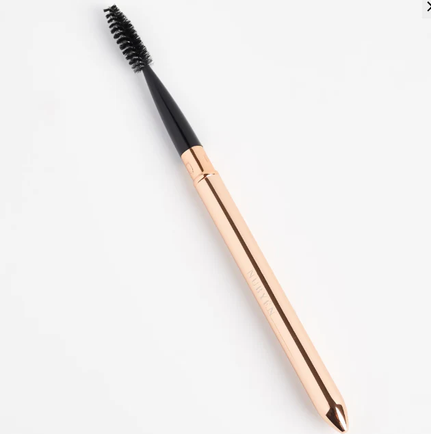 Nubyen The Minimalist Brow Shaper Brush - Image 2