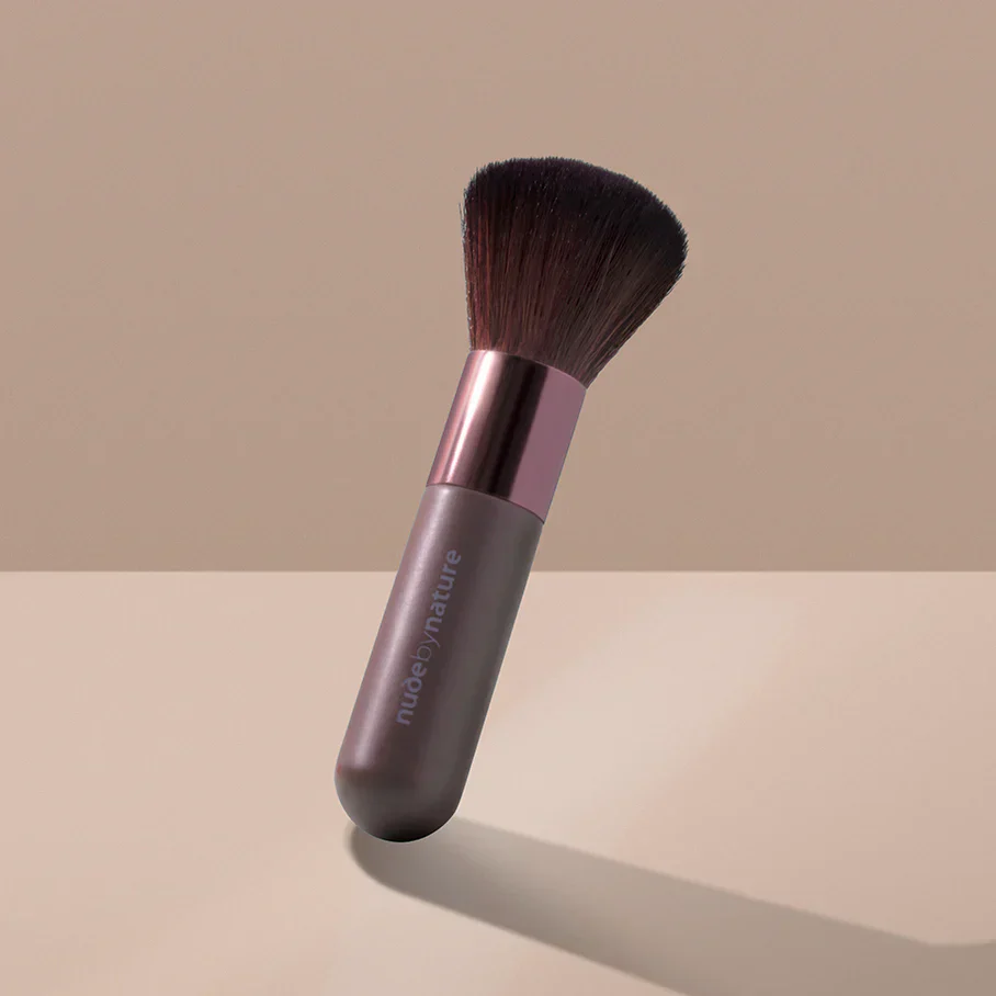 Nude by Nature Mineral Brush 11 - Image 2