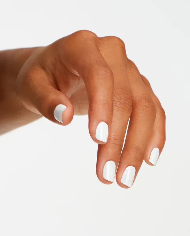 OPI Lacquer Alpine Snow 15ml - Image 2