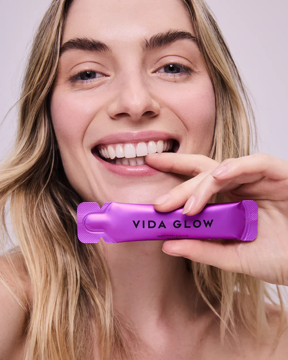 Vida Glow Liquid Collagen Skin Health Mixed Berry - 15 sachets - Image 2