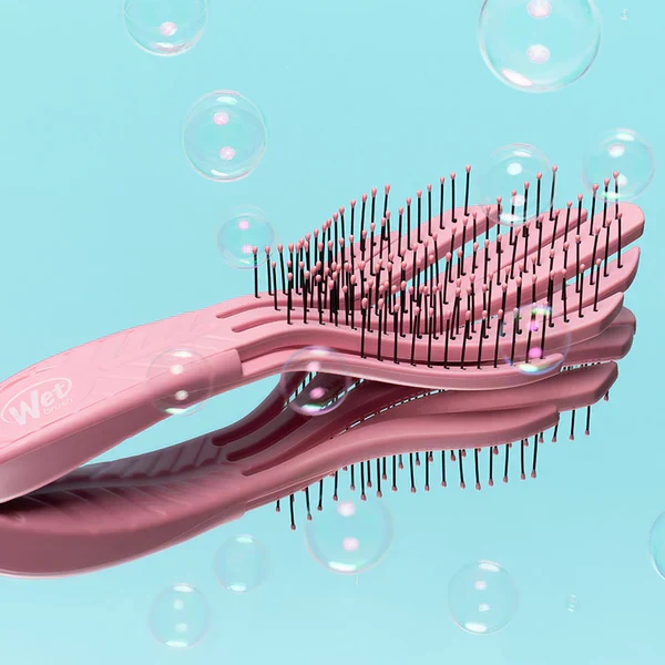WetBrush Go Green Curl Detangler Brush - Pink - Image 2